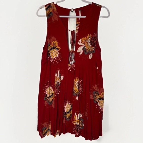 Free People Lovely Day Red Floral Tie Front Tunic Mini Dress S Boho Flowy Boxy - Picture 2 of 9